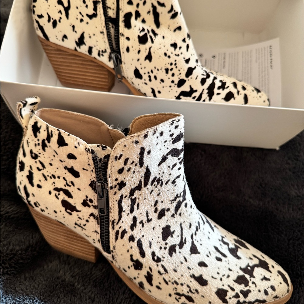 Stylish Black and White Ankle Boots